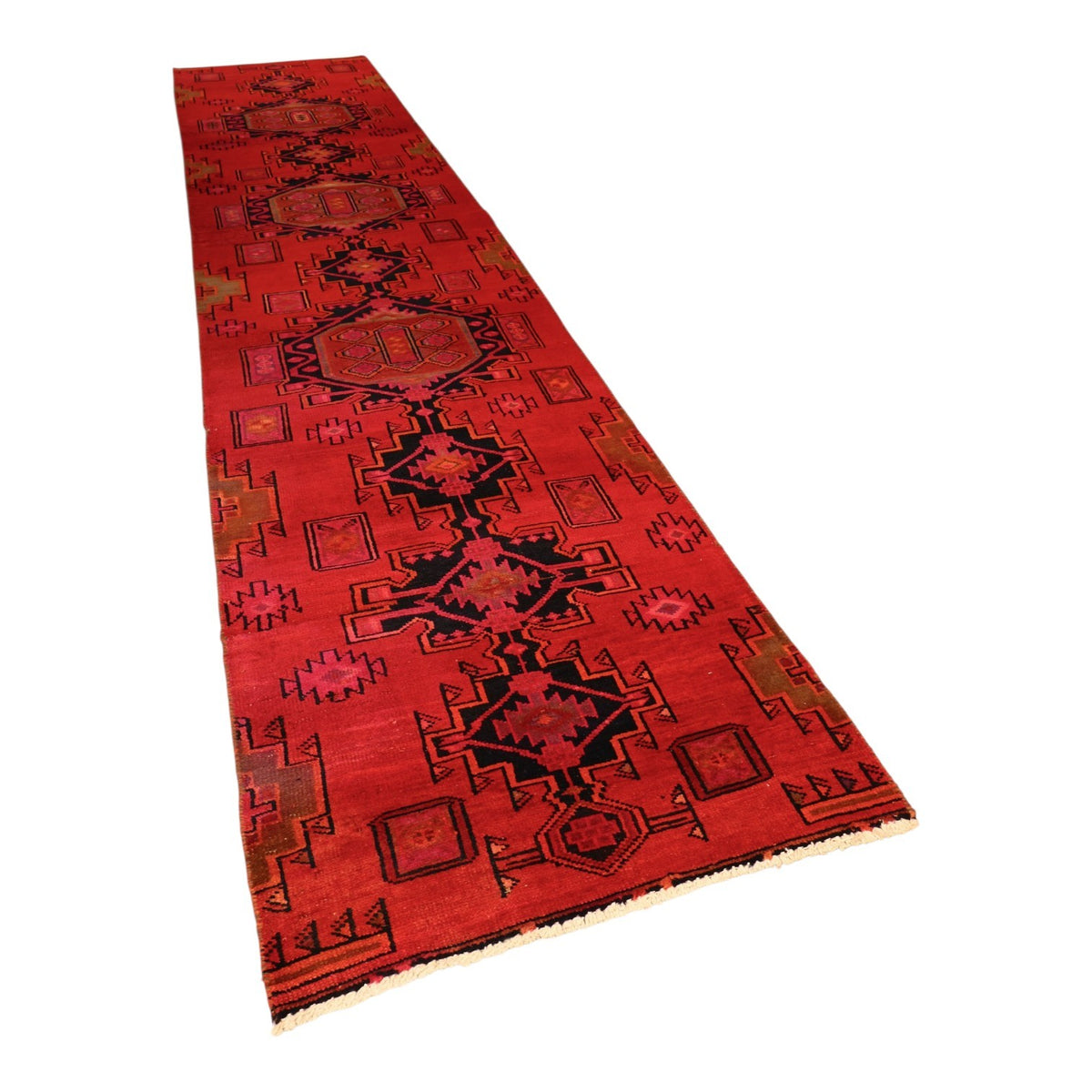 2'7" x 12' Hot Pink Angora Oushak Runner