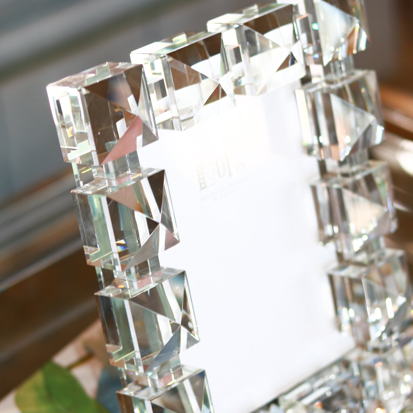 5 x 7 Crystal Glass "Pryamid" Frame