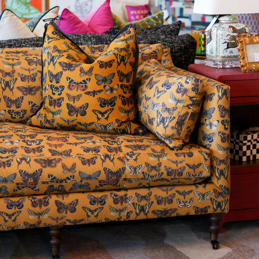Lady Marigold Pillow - 22"