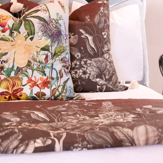 Highlands Botanical Counterpane - Queen