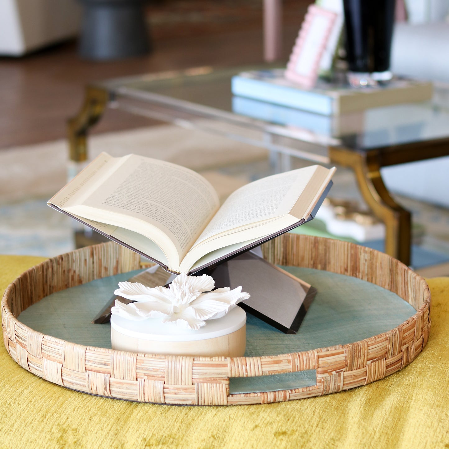 Porcelain and Natural Wood Flower Box