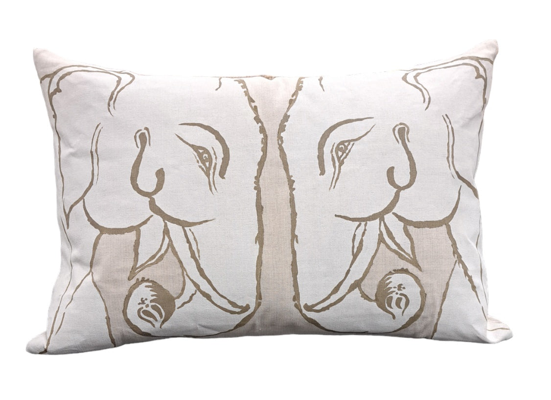 12 x 18 Ruhi Decorative Pillow