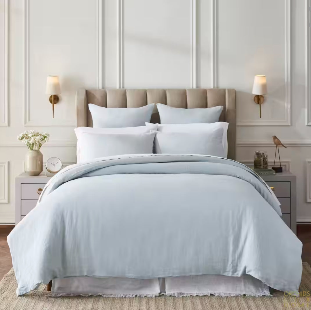 Classic Linen Duvet Cover in Sky - King