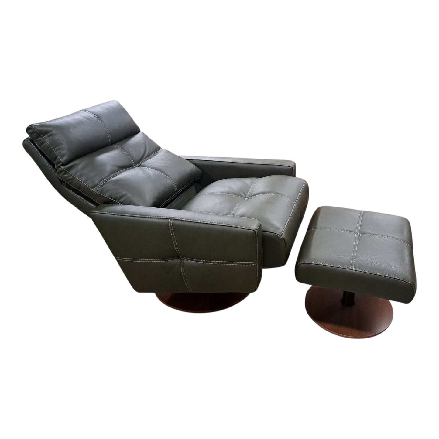 Jamison Standard Recliner & Ottoman