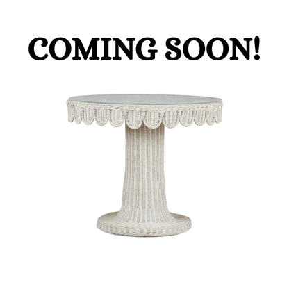 Scalloped Round Bistro Table w/ Tempered Glass