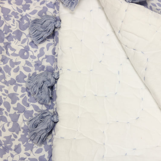 Sahati Throw in Lavender