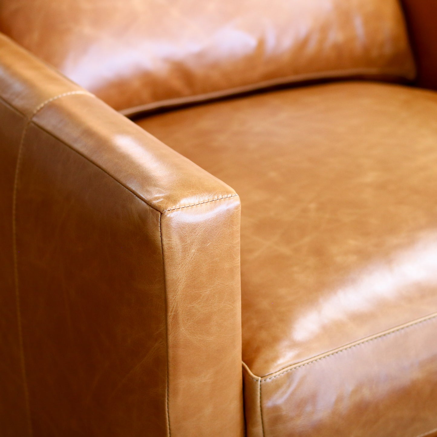 Allie Leather Swivel Chair