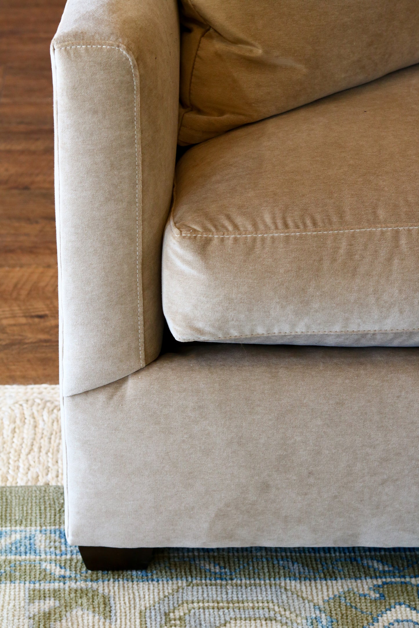 Lilah Bench Cushion Sofa