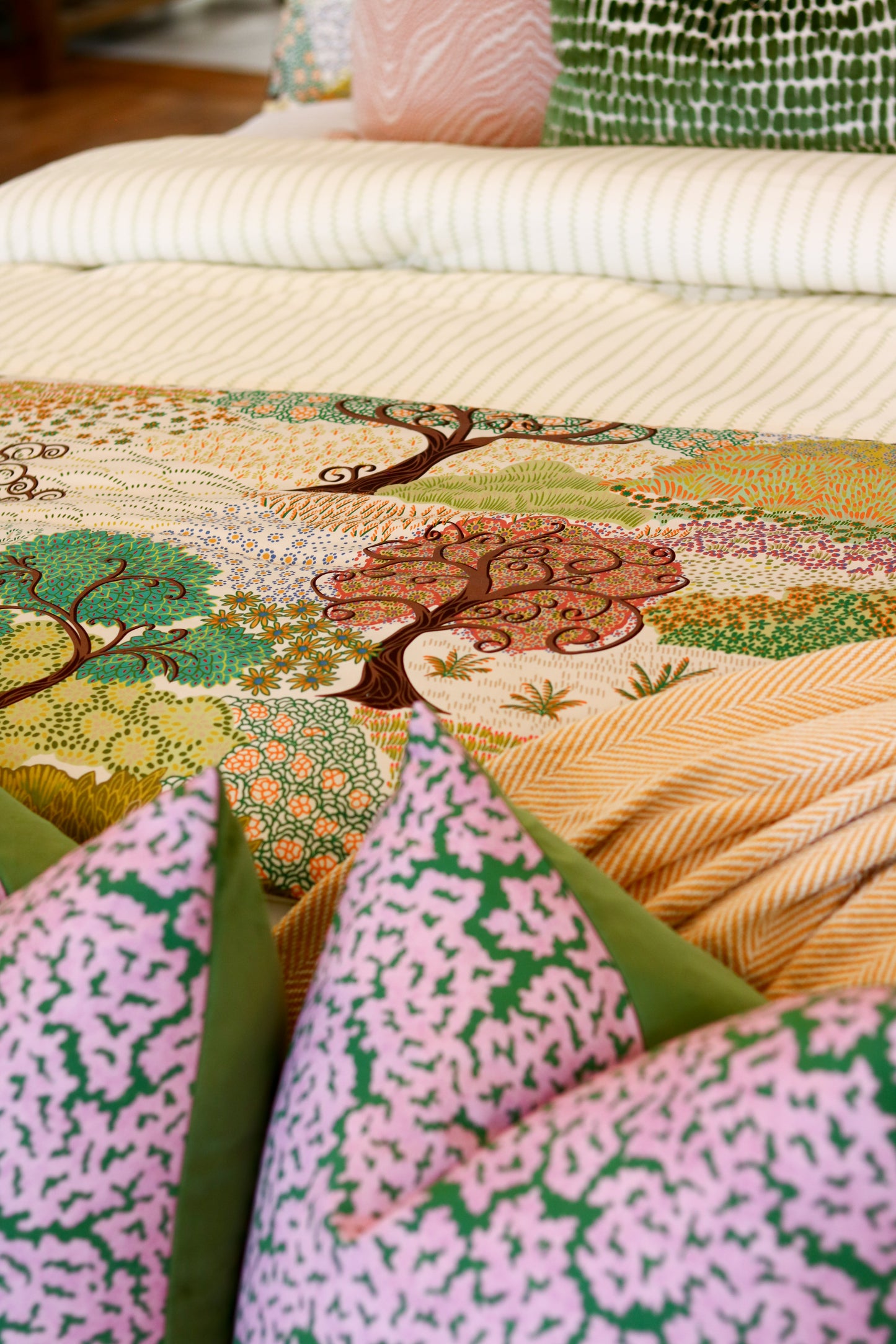 Ida Whimsical Bed Scarf - Queen