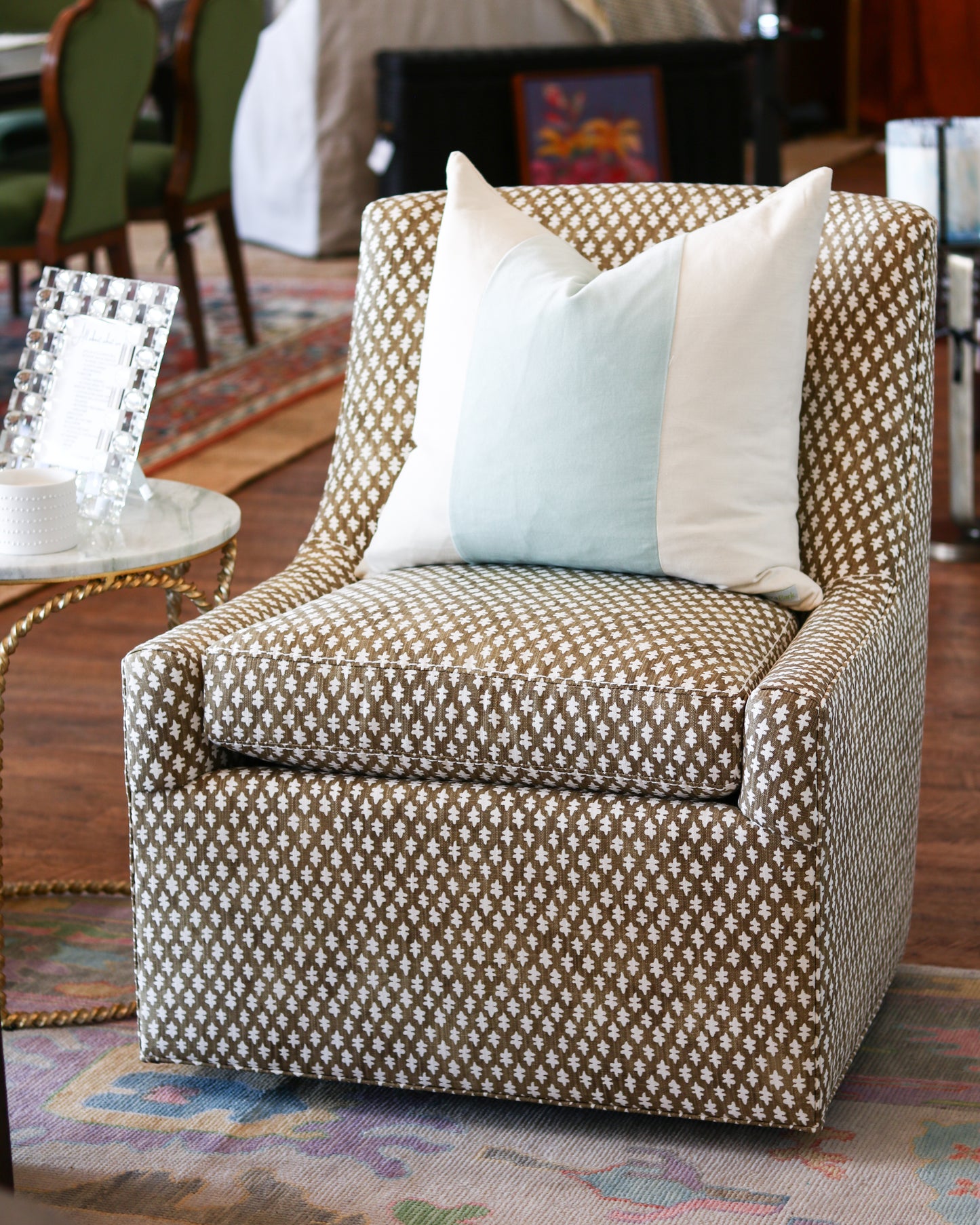 Brown Acorn Swivel Chair