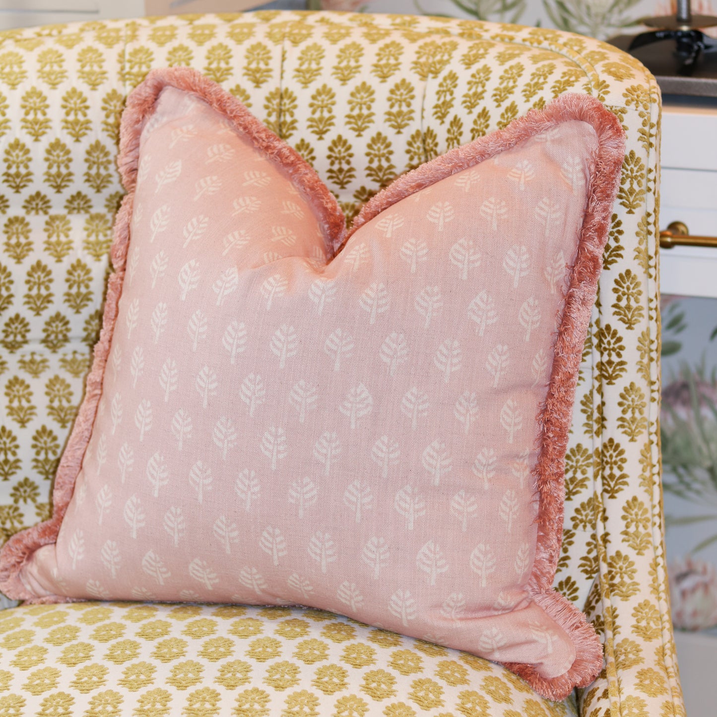 Amaryllis Pillow w/ Pink Fringe - 20"