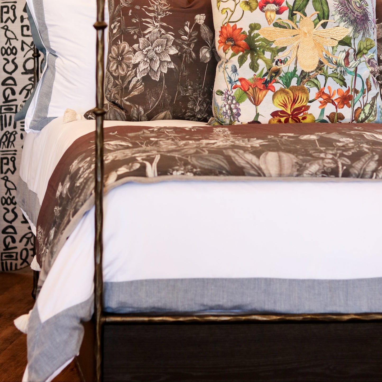White Sateen Duvet w/ Heather Storm Border - Queen