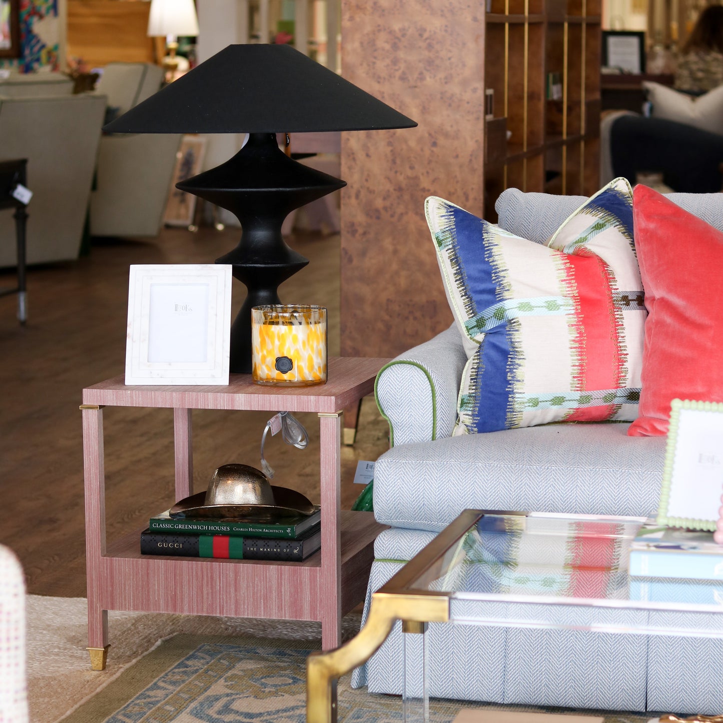 Darcy Black Resin Table Lamp