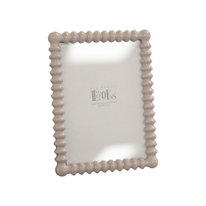 Spindle Photo Frame