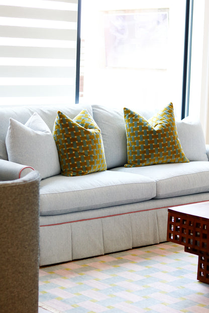 Magnolia Sofa in Scatter Sky