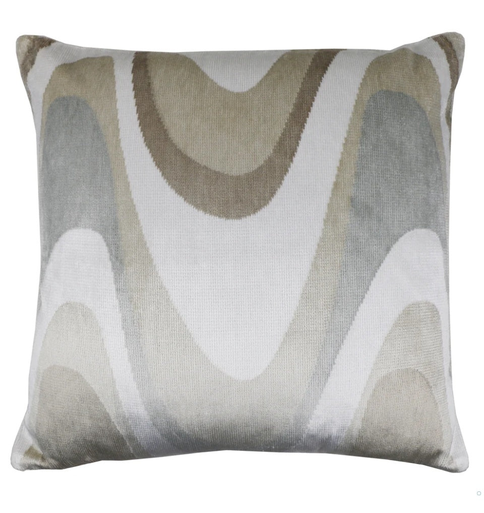 Serene Velvet Pillow - 22"