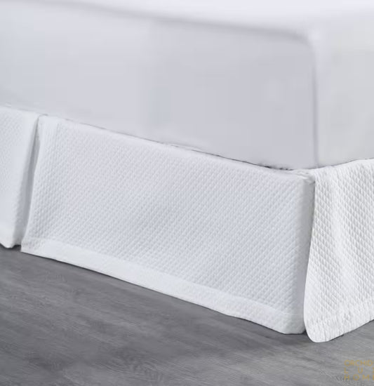 Matelasse Bed Skirt in White