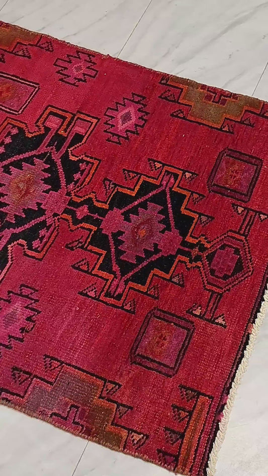 2'7" x 12' Hot Pink Angora Oushak Runner